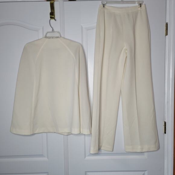 Vintage Fred Rothschild Poly 2pc Set Cape Pants Cream Small/Medium - Picture 2 of 10